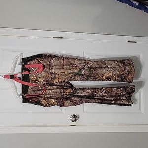 Under armour realtree storm womens hunting pants.